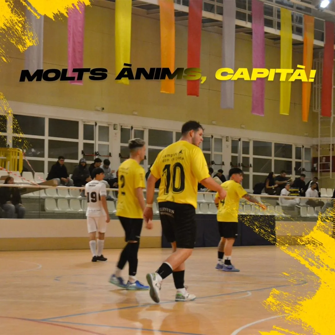 futsal player on the court